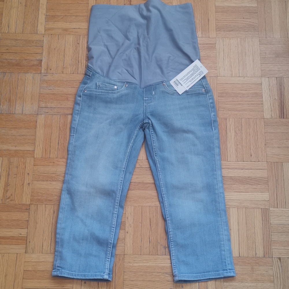 H&M skinny fit capri jeans( maternity jeans)